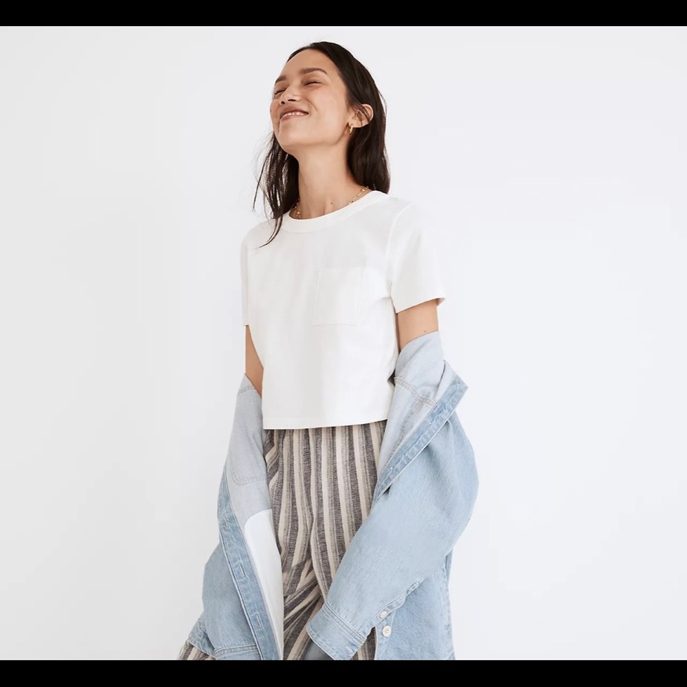 Madewell Crop Pocket Tee in White - size XS